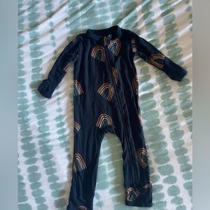 Kyte Baby Rust Rainbow Zipper Romper, SZ 0-3 Mo